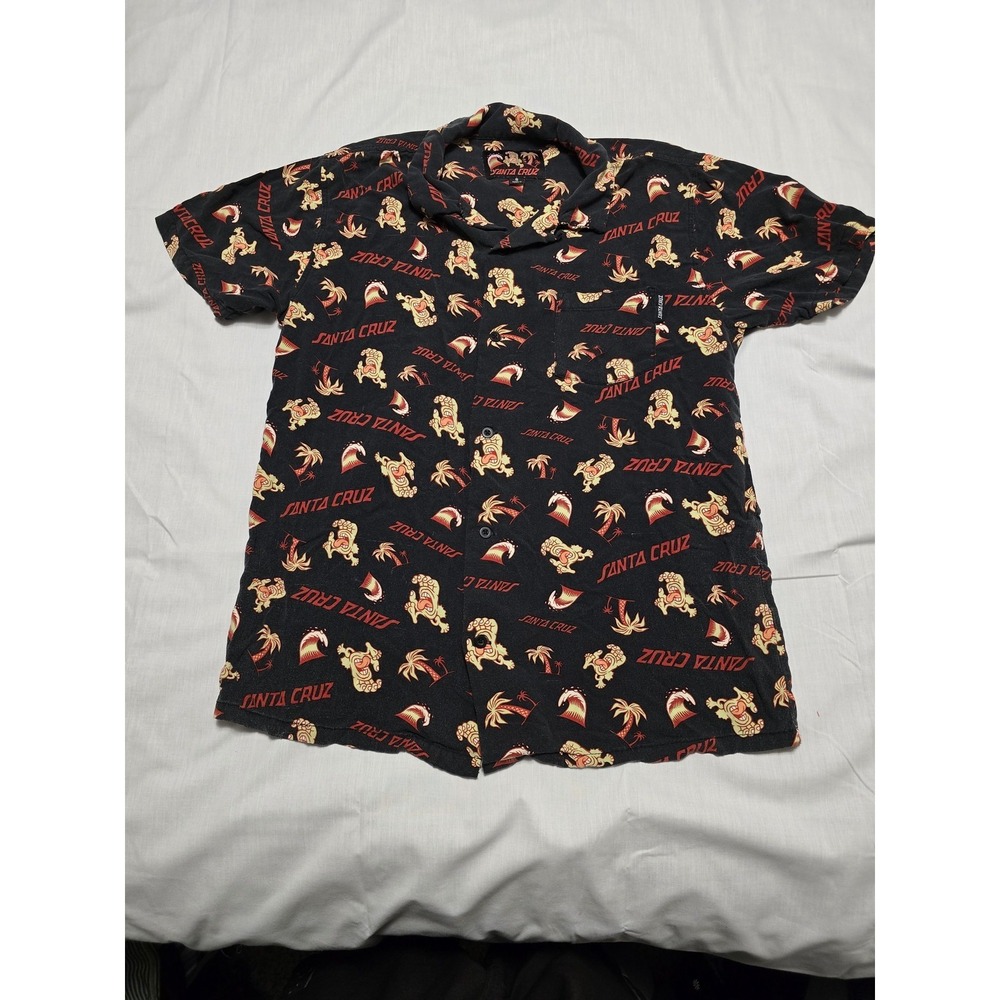 Santa Cruz Shirt Mens Small Black Hawaiian Button Up‎ Surf Skate Graphic Aloha